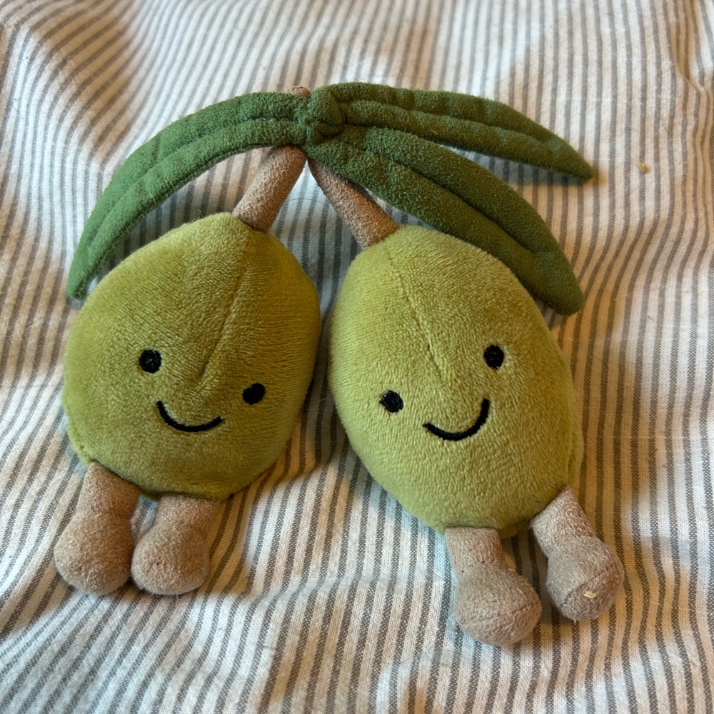 RETIRED Olive Duo Jellycat